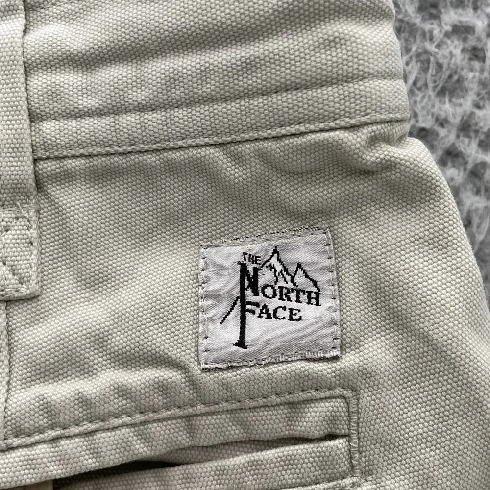 North Face Cargo Pants Mens 32x31* Ivory Cotton Roll Up Gorpcore Utility Outdoor